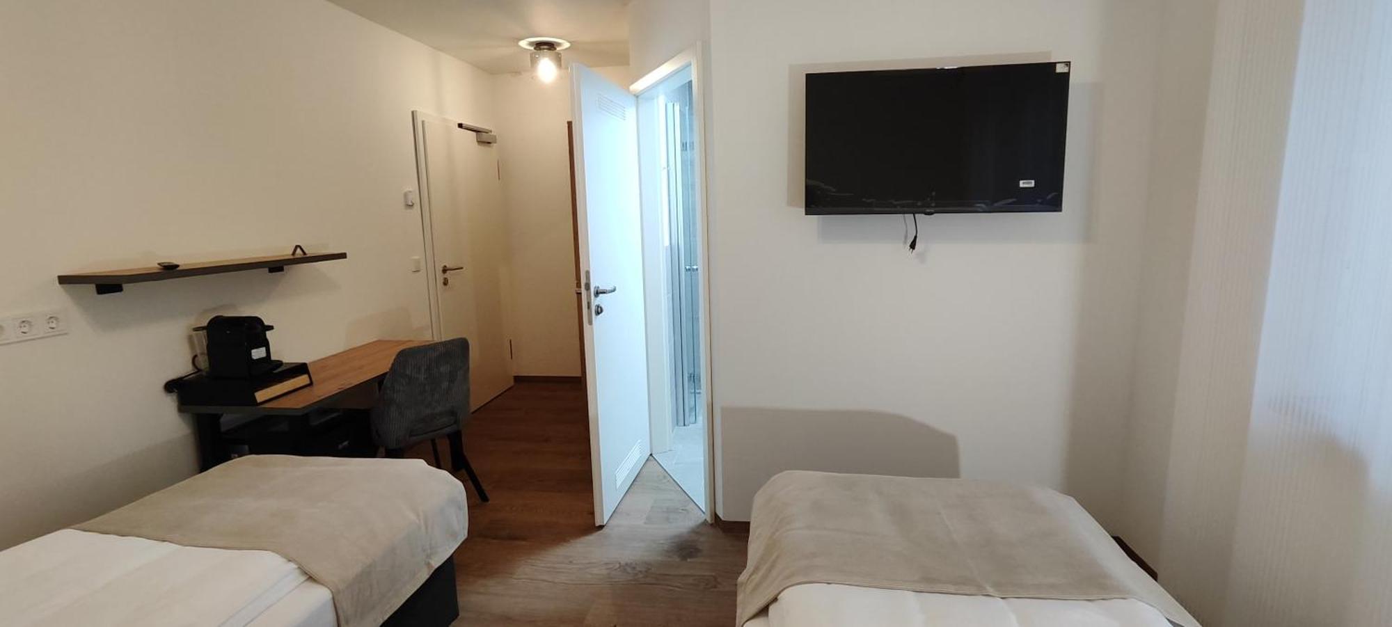 Apartments Seibel Doppel-Zweibettzimmer Mit Bad Reutlingen Exteriör bild